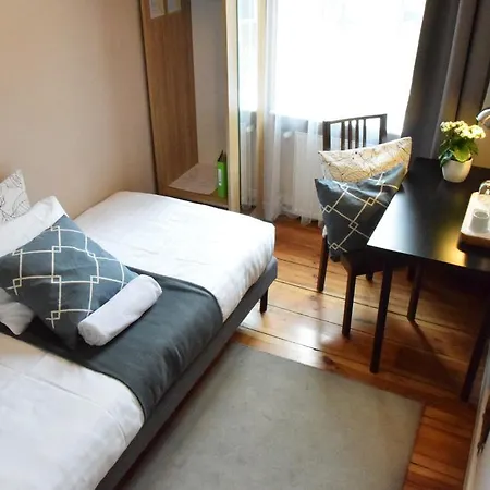 Appart hôtel Blooms - Center By Friendly 3*