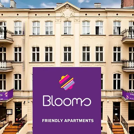 Blooms - Center By Friendly * Poznan