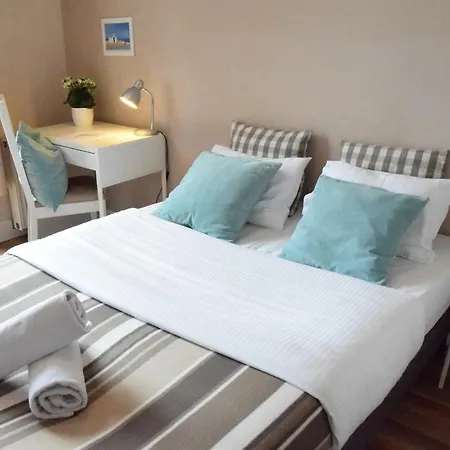 Blooms Inn - City Center Poznan By Friendly Apartments Aparthotel Poznan
