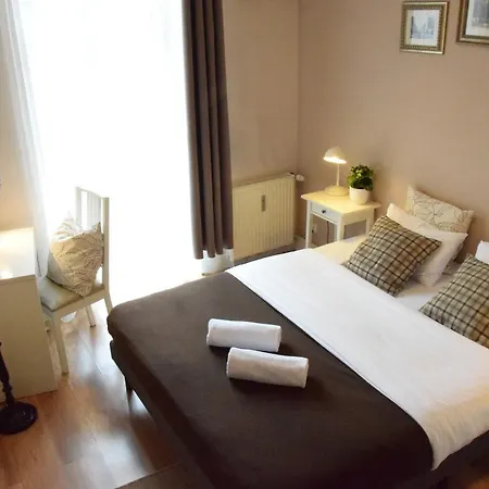 Blooms Inn - City Center Poznan By Friendly Apartments Aparthotel Poznan