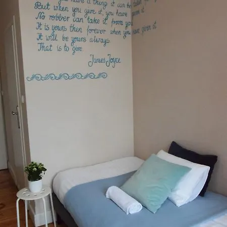 アパートホテル ブルームズ イン＆アパートメンツ