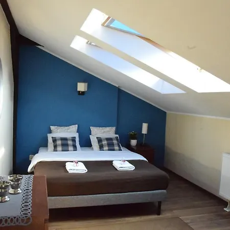 Aparthotel Blooms Inn - City Center Poznan By Friendly Apartments