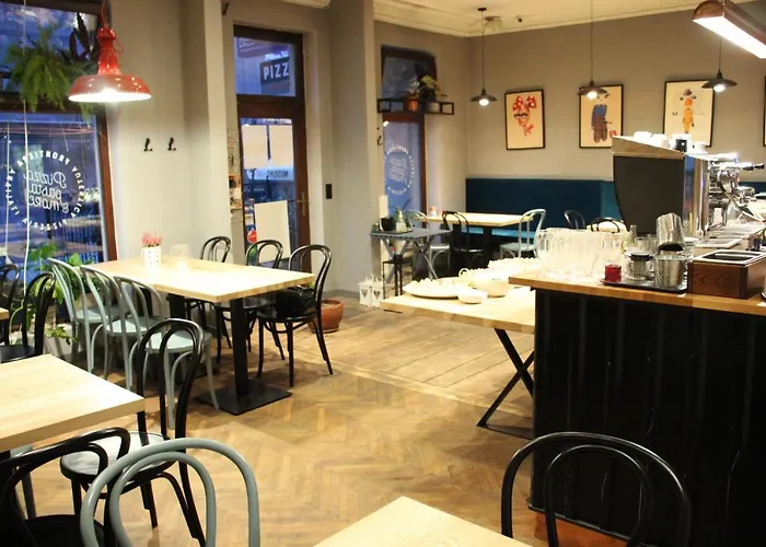 Hotel apartamentowy Blooms - Center By Friendly Poznań