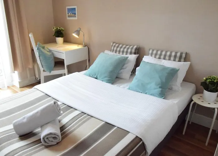 Blooms - Center By Friendly Hotel apartamentowy Poznań