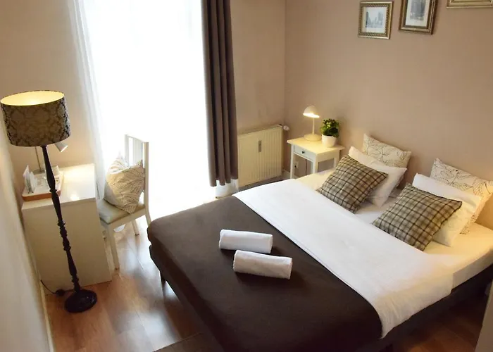 Blooms - Center By Friendly Hotel apartamentowy Poznań