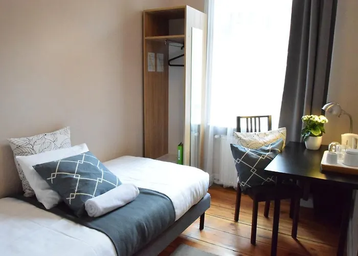 Blooms - Center By Friendly Poznań