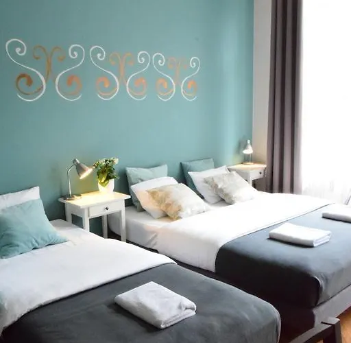 Blooms - Center By Friendly 3* Poznań